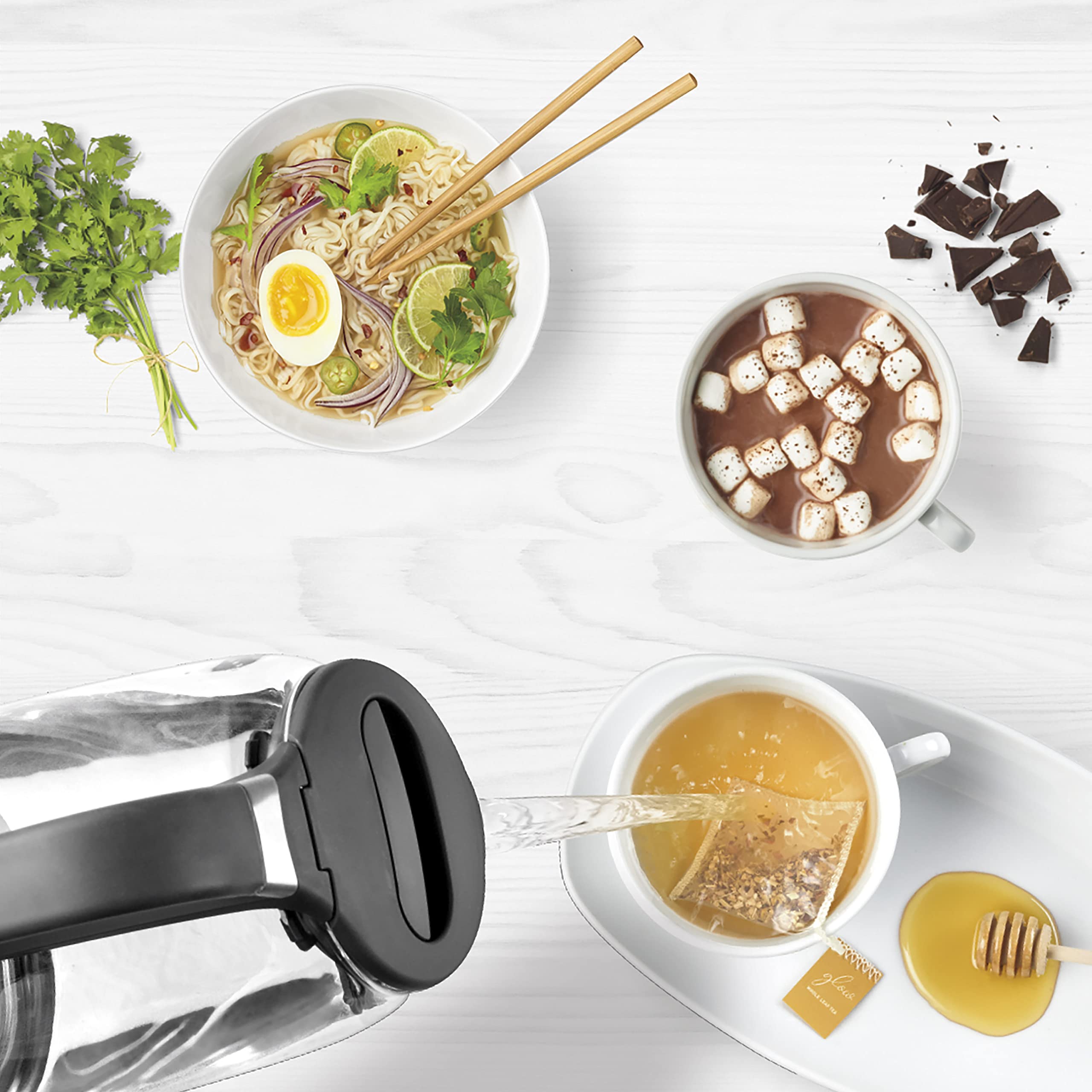 cuisinart-gk-17n-viewpro-cordless-electric-kettle-1-7-liter-silver image 3