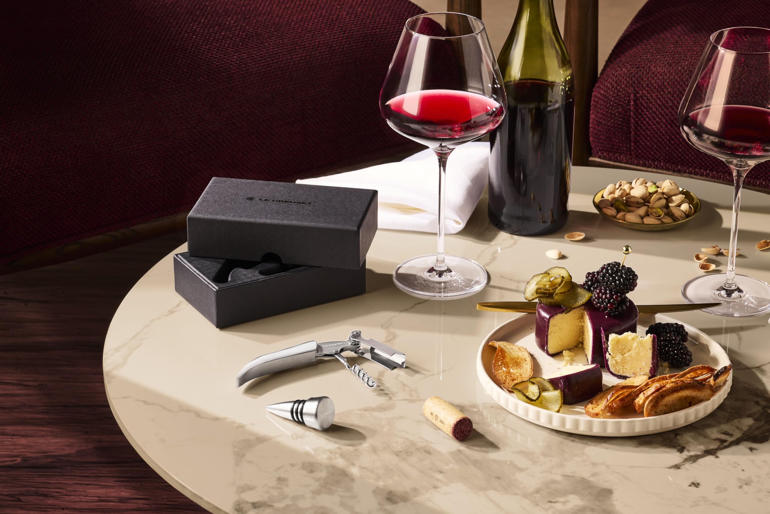 le-creuset-stainless-steel-one-step-waiter-s-friend-corkscrew-wine-opener-and-st image 6