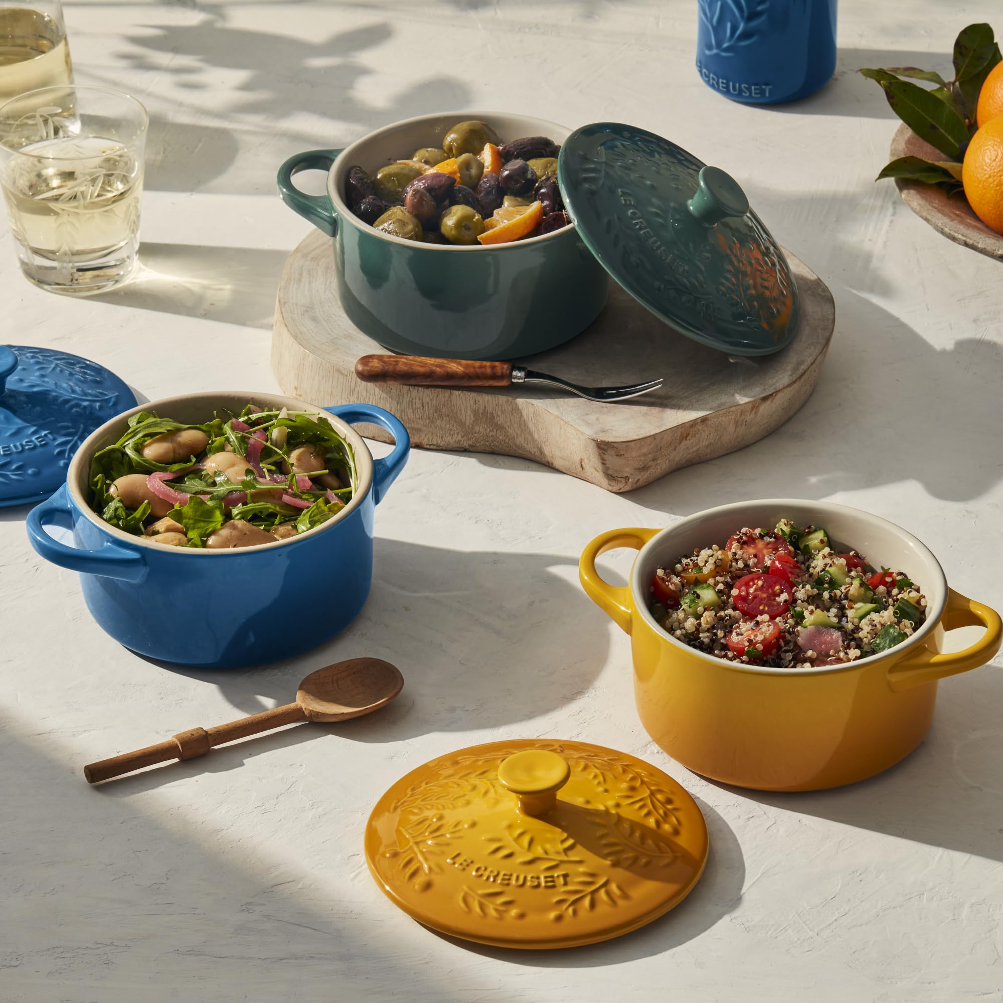 le-creuset-olive-branch-collection-stoneware-mini-round-cocotte-24-oz-marseille- image 5