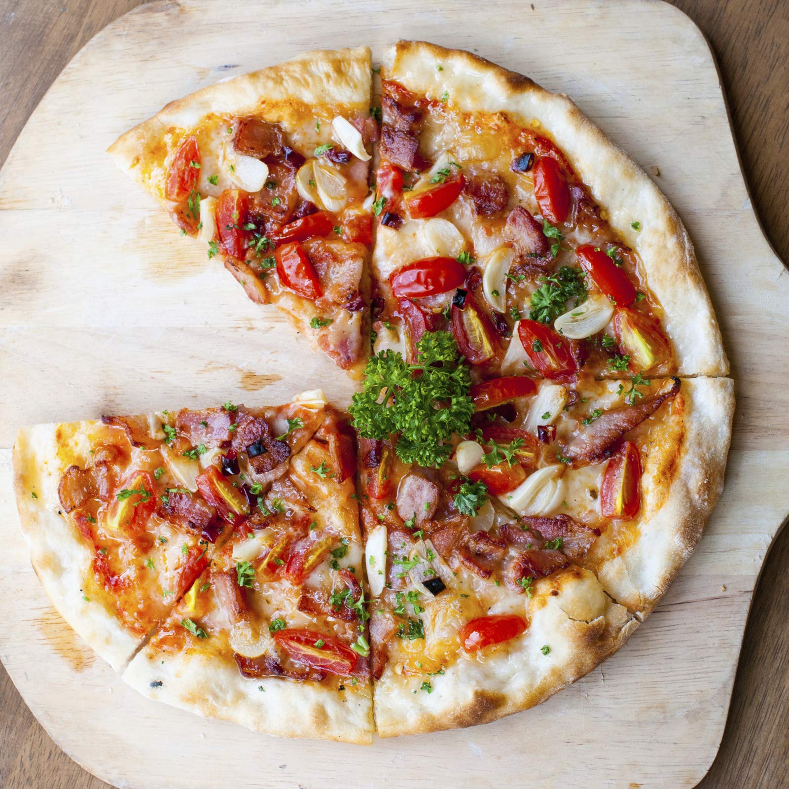 cuisinart-12-aluminum-pizza-peel-with-folding-wooden-handle image 8