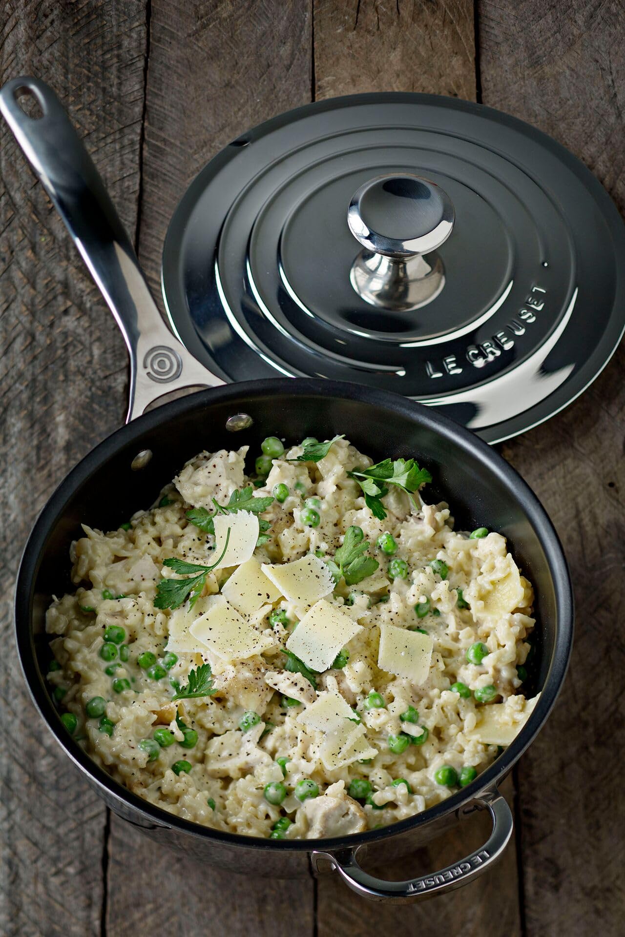 le-creuset-tri-ply-stainless-steel-3-5-quart-nonstick-saucier-with-lid image 5