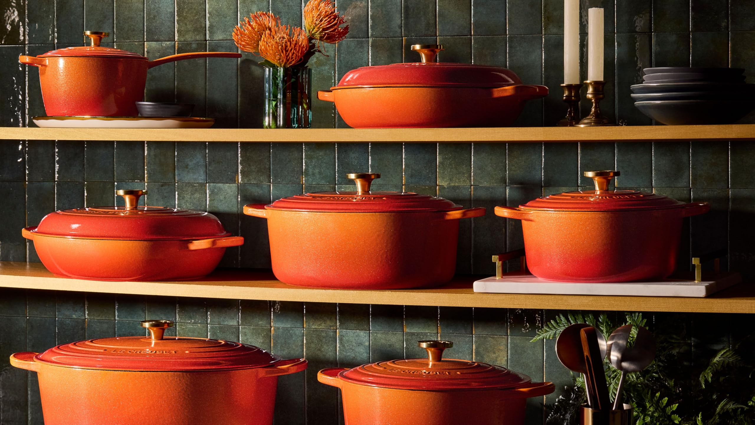 le-creuset-signature-oval-dutch-oven-15-5-qt-flamme-doree-with-crucible-knob image 7