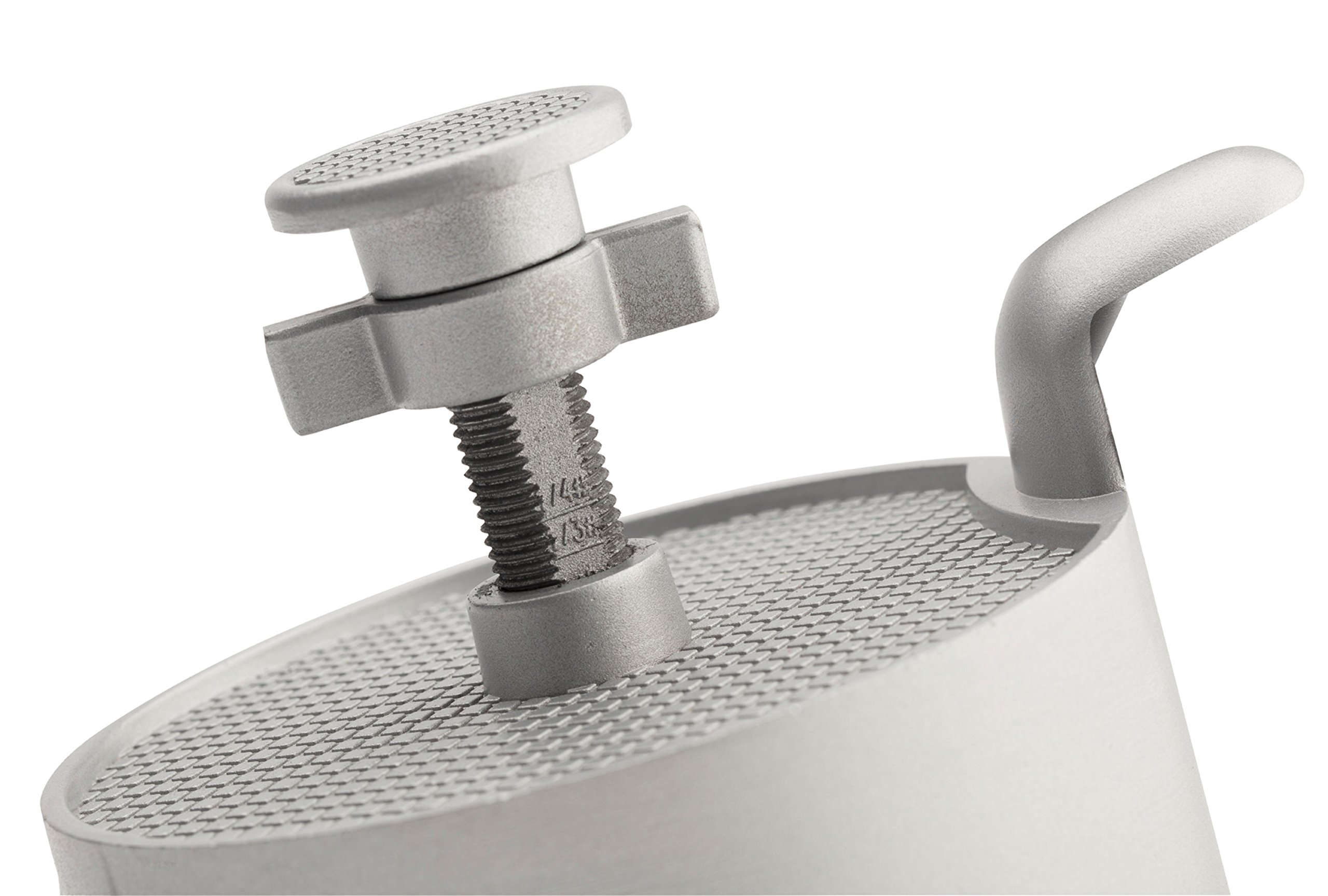 cuisinart-cabp-300-adjustable-burger-press-makes-1-4-lb-to-3-4-lb-patties image 3