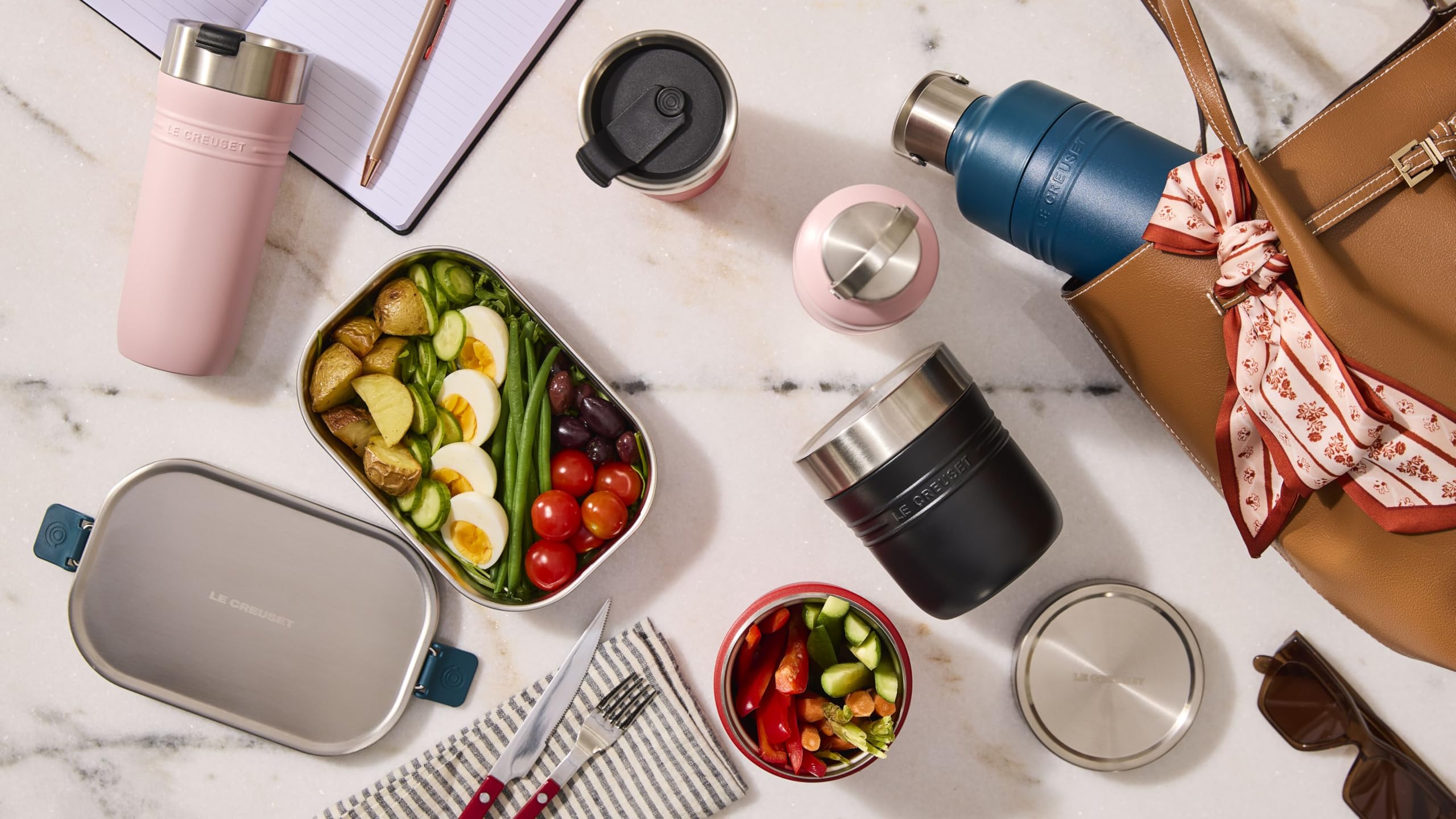 le-creuset-stainless-steel-on-the-go-travel-mug-12-oz-licorice image 8