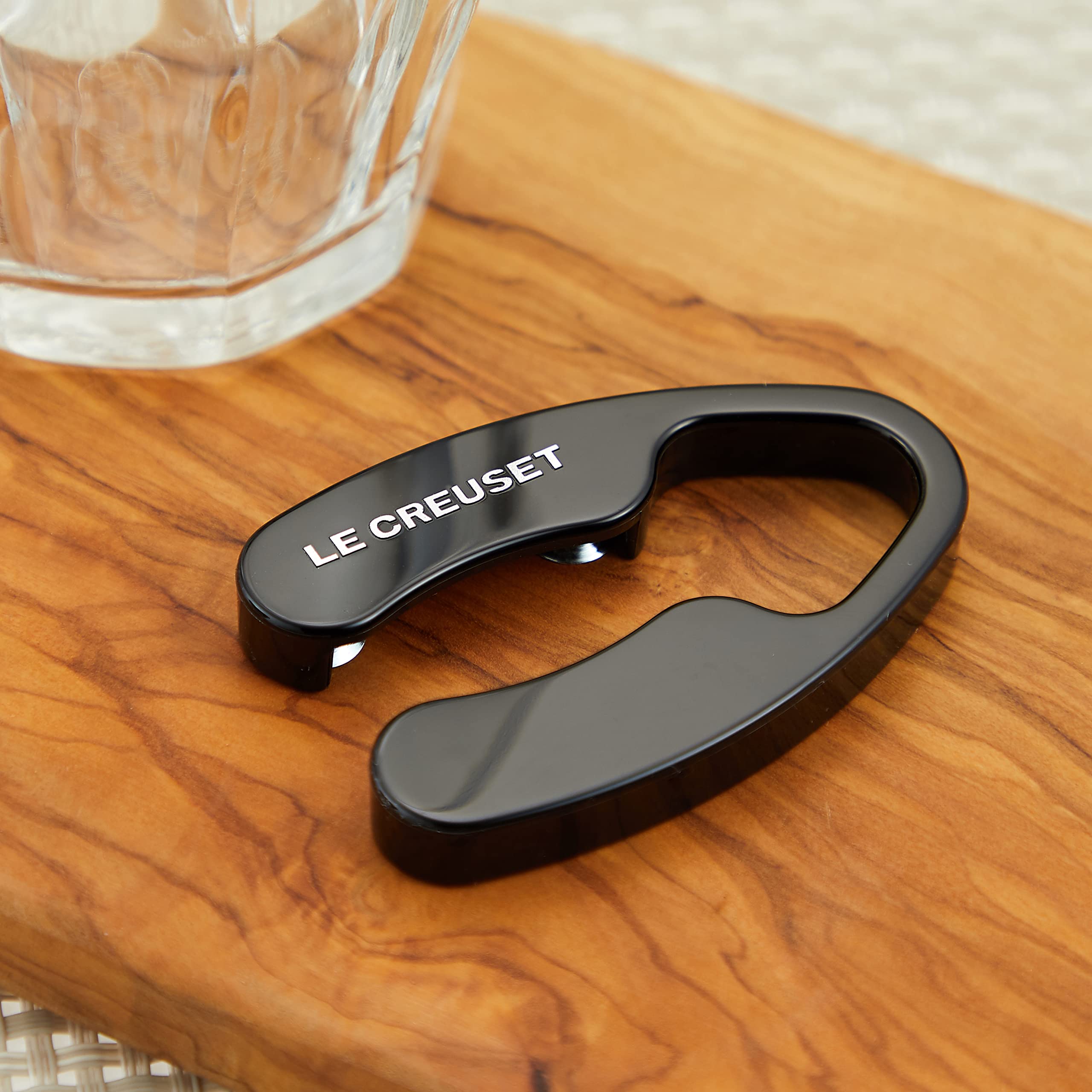 le-creuset-foil-cutter-3-black-non-metal image 3