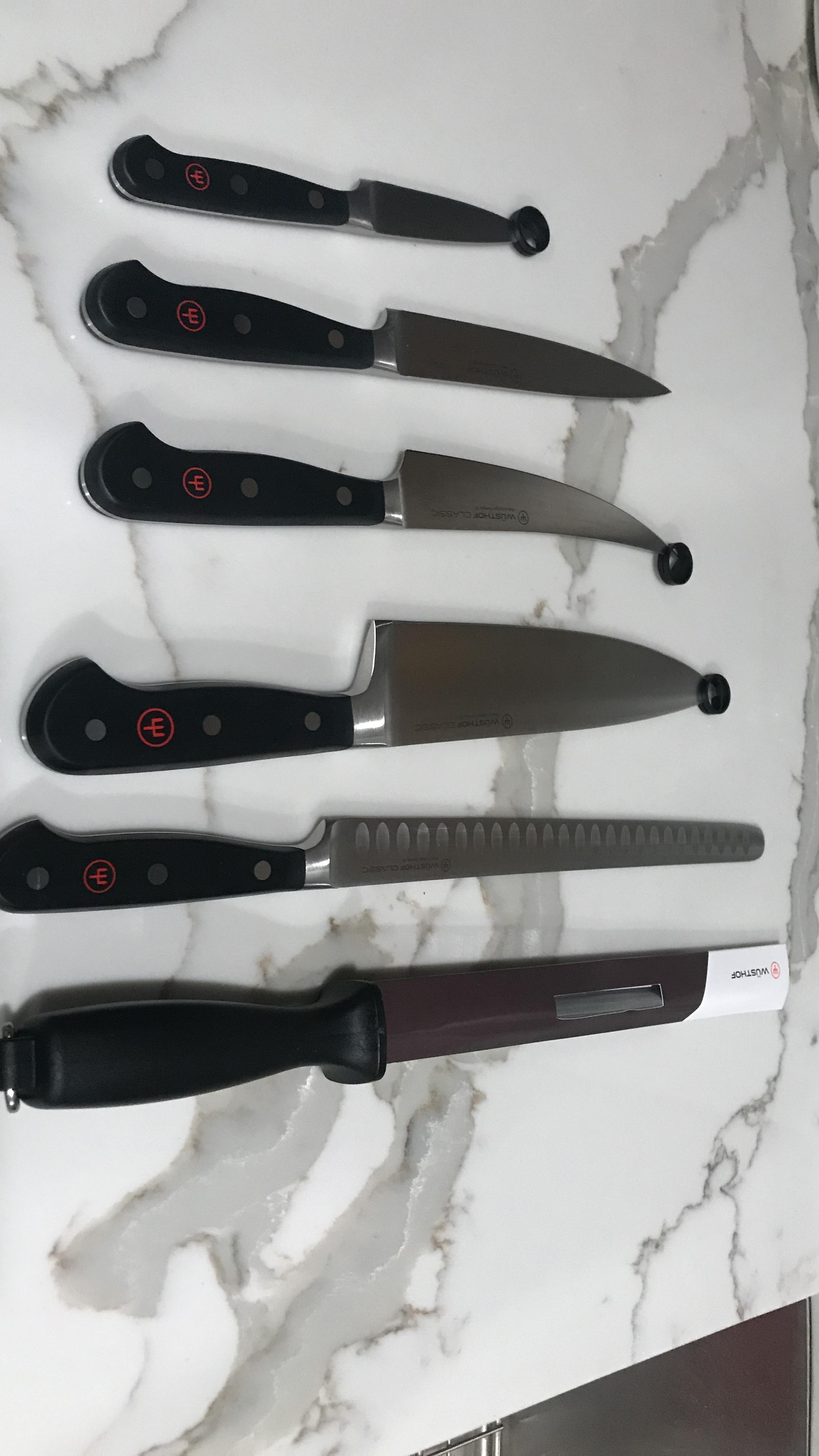 Keeps knives sharp