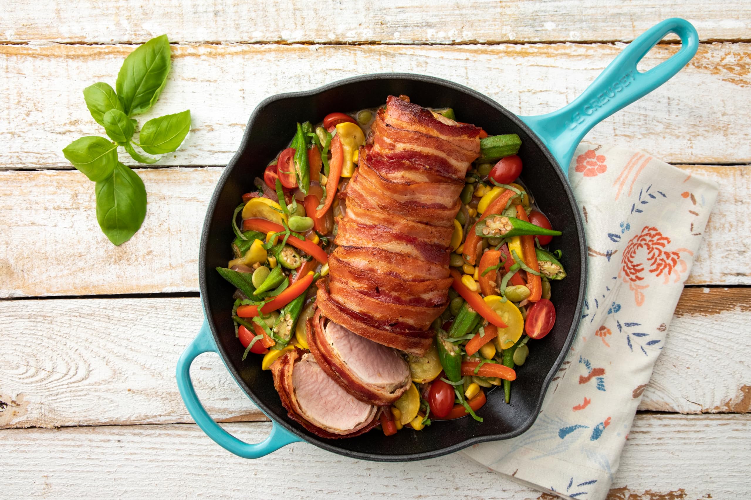 le-creuset-signature-iron-handle-skillet-10-25-inch-caribbean-enameled-cast-iron image 5
