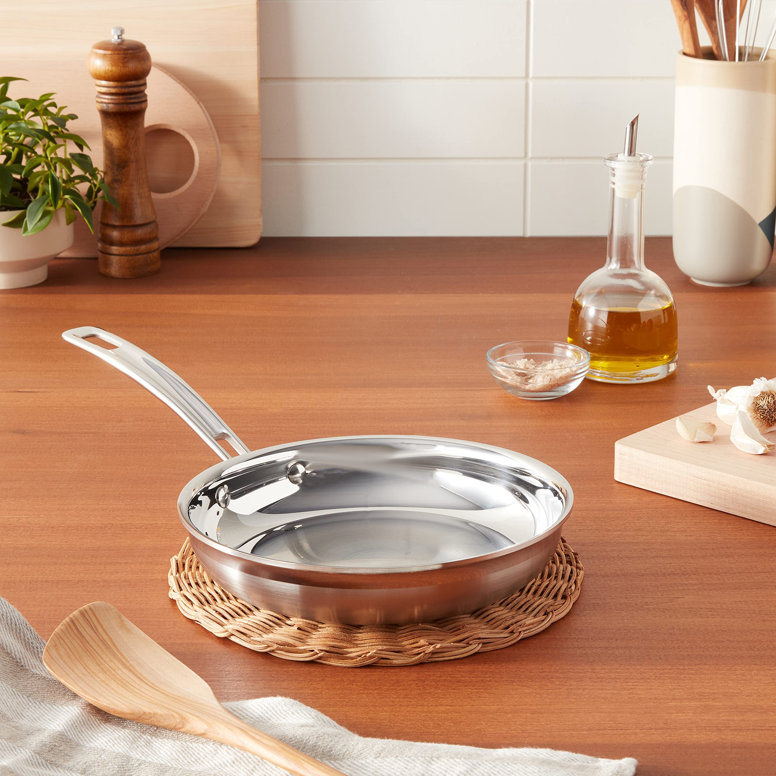 cuisinart-multiclad-pro-8-open-skillet image 5
