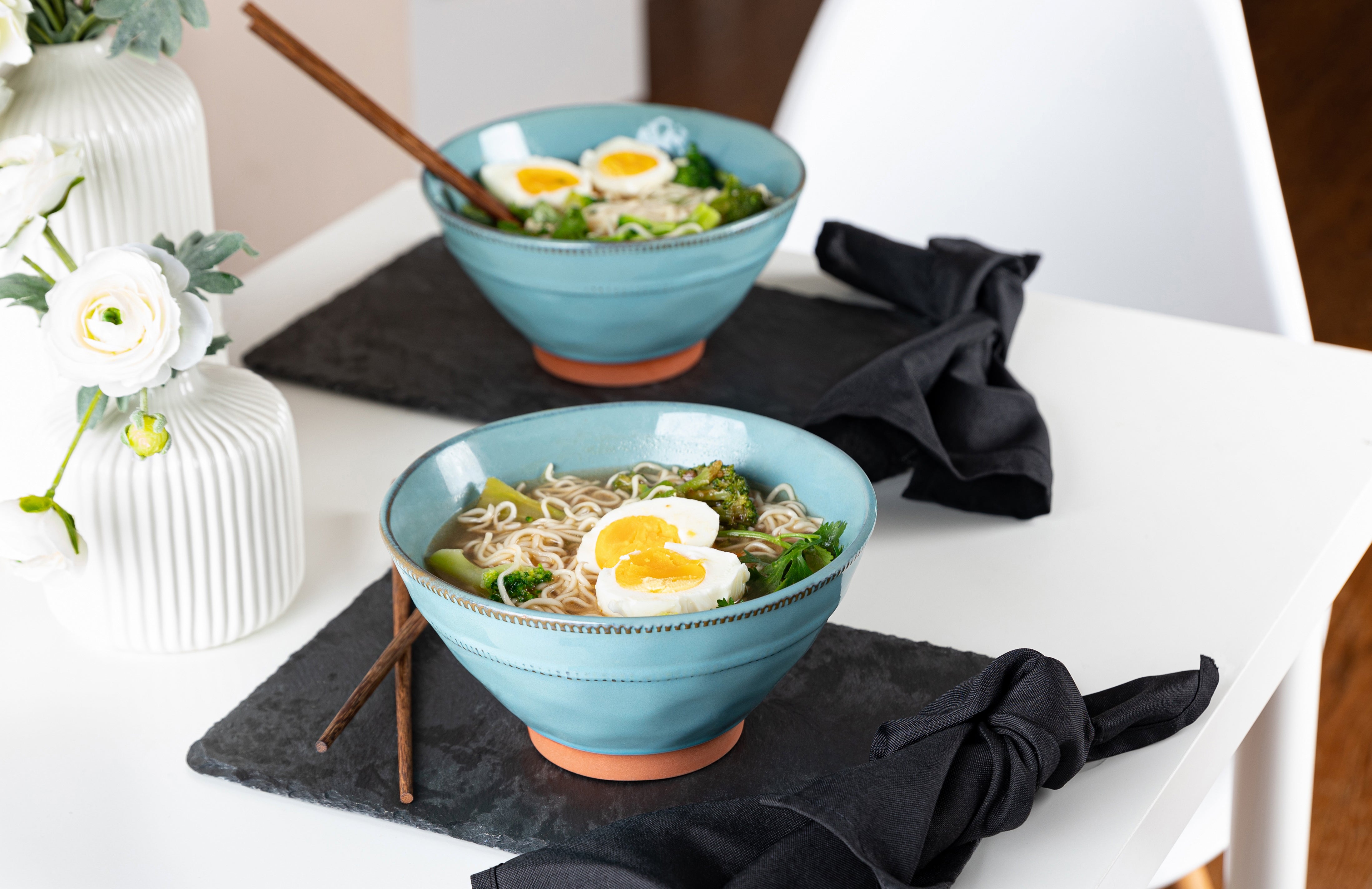 kook-terracotta-ramen-bowls-with-chopsticks-36-oz-set-of-2 image 3