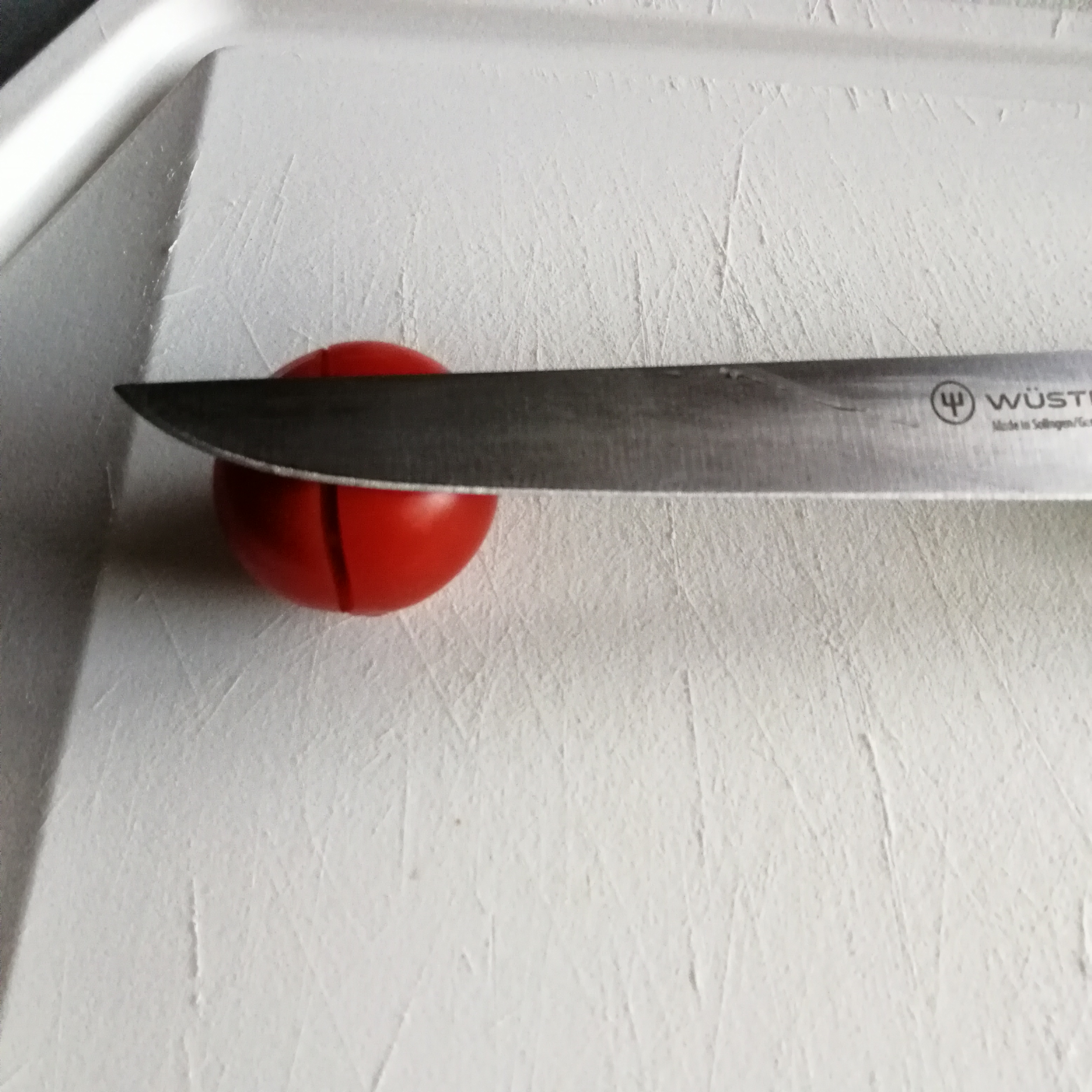 Great knife, but a bit flexible