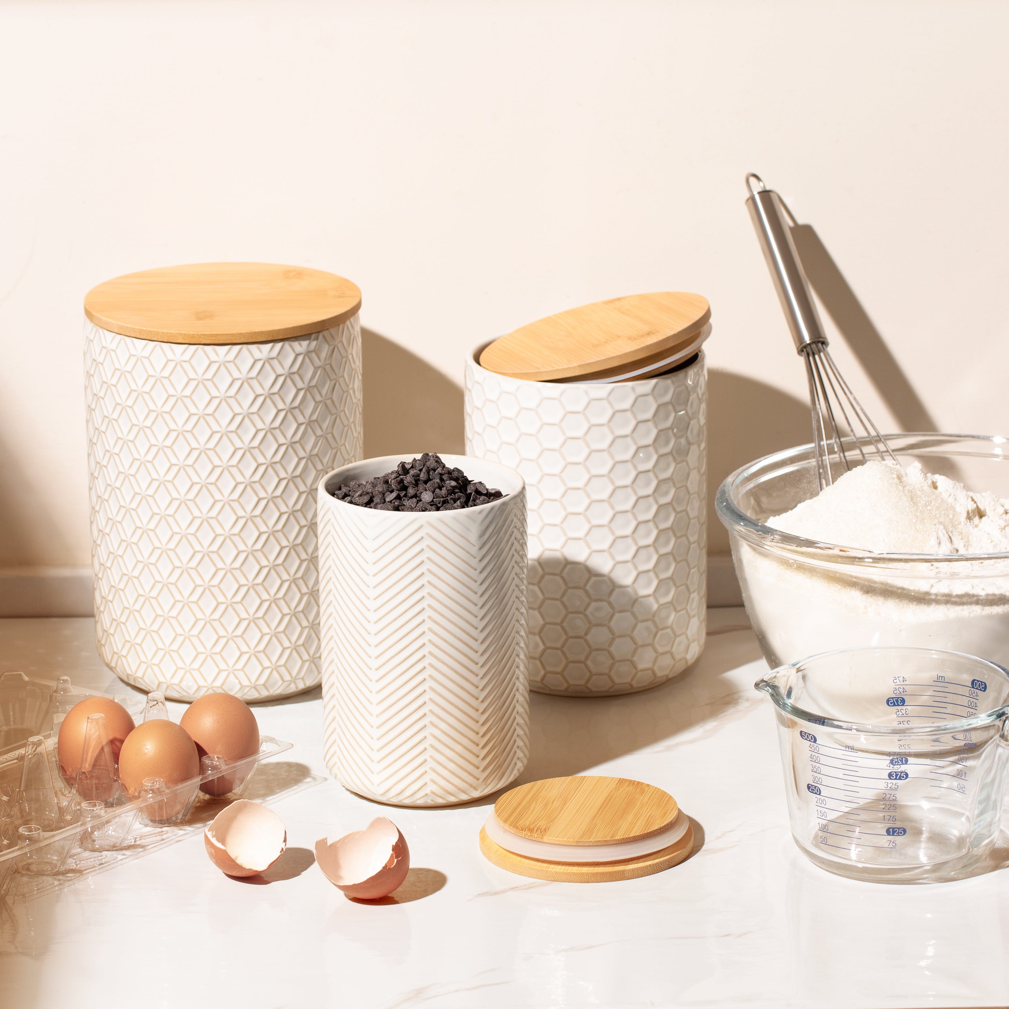kook-narbonne-collection-embossed-ceramic-storage-containers-with-bamboo-lids-se image 2