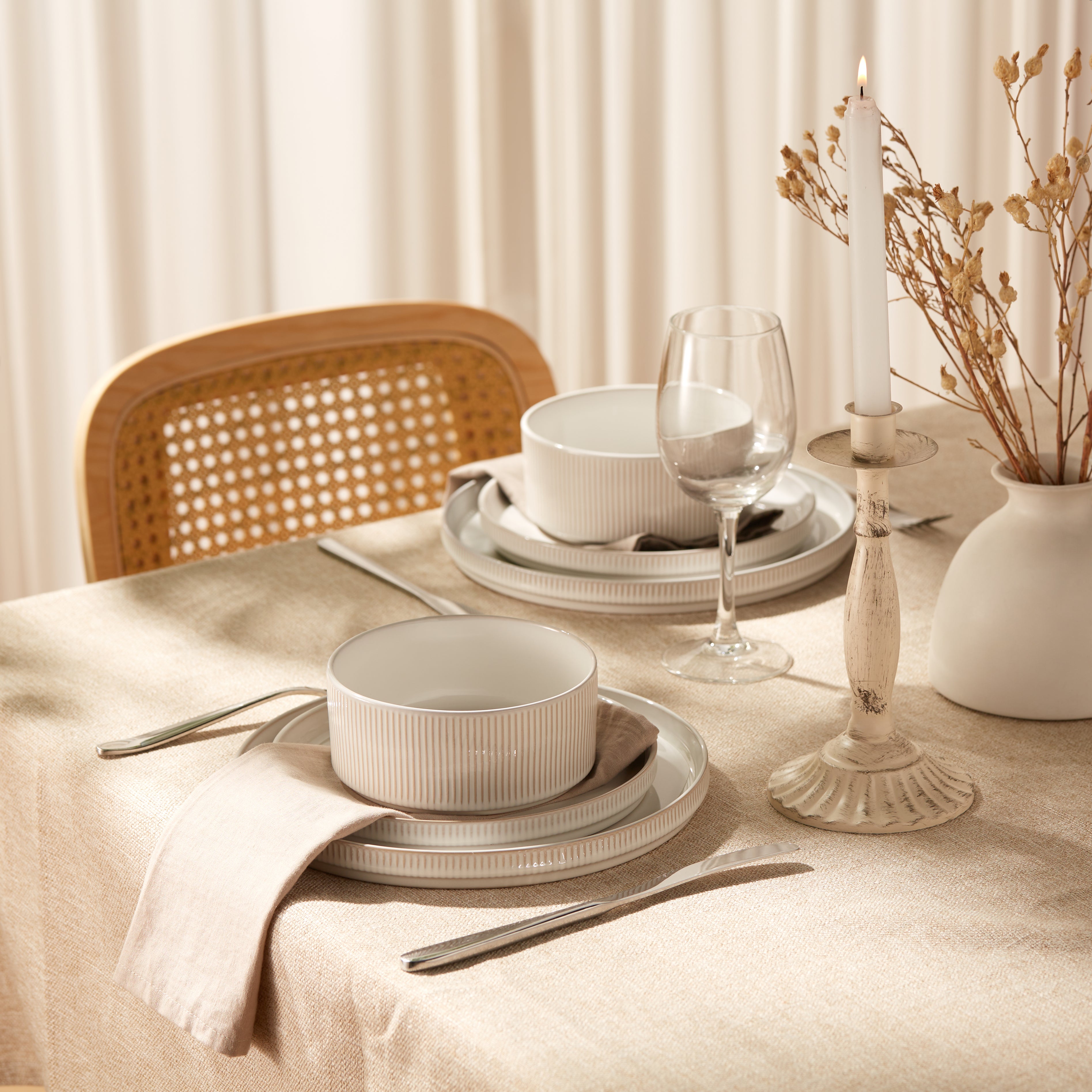 kook-hearthstone-collection-12-piece-ceramic-dinnerware-set-service-for-4 image 3