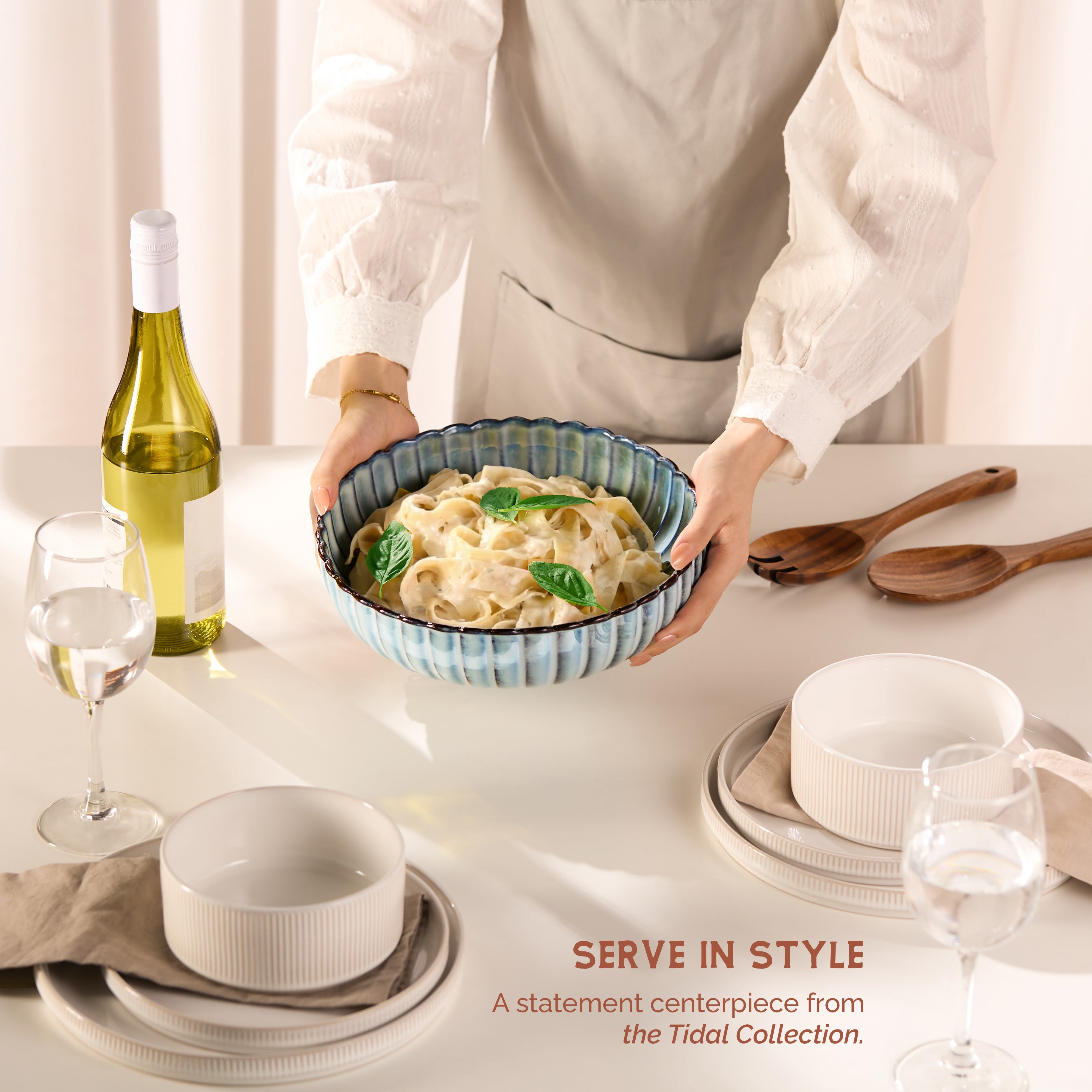 kook-serving-bowls-ombre-blue-70-oz-set-of-2-tidal-collection image 2