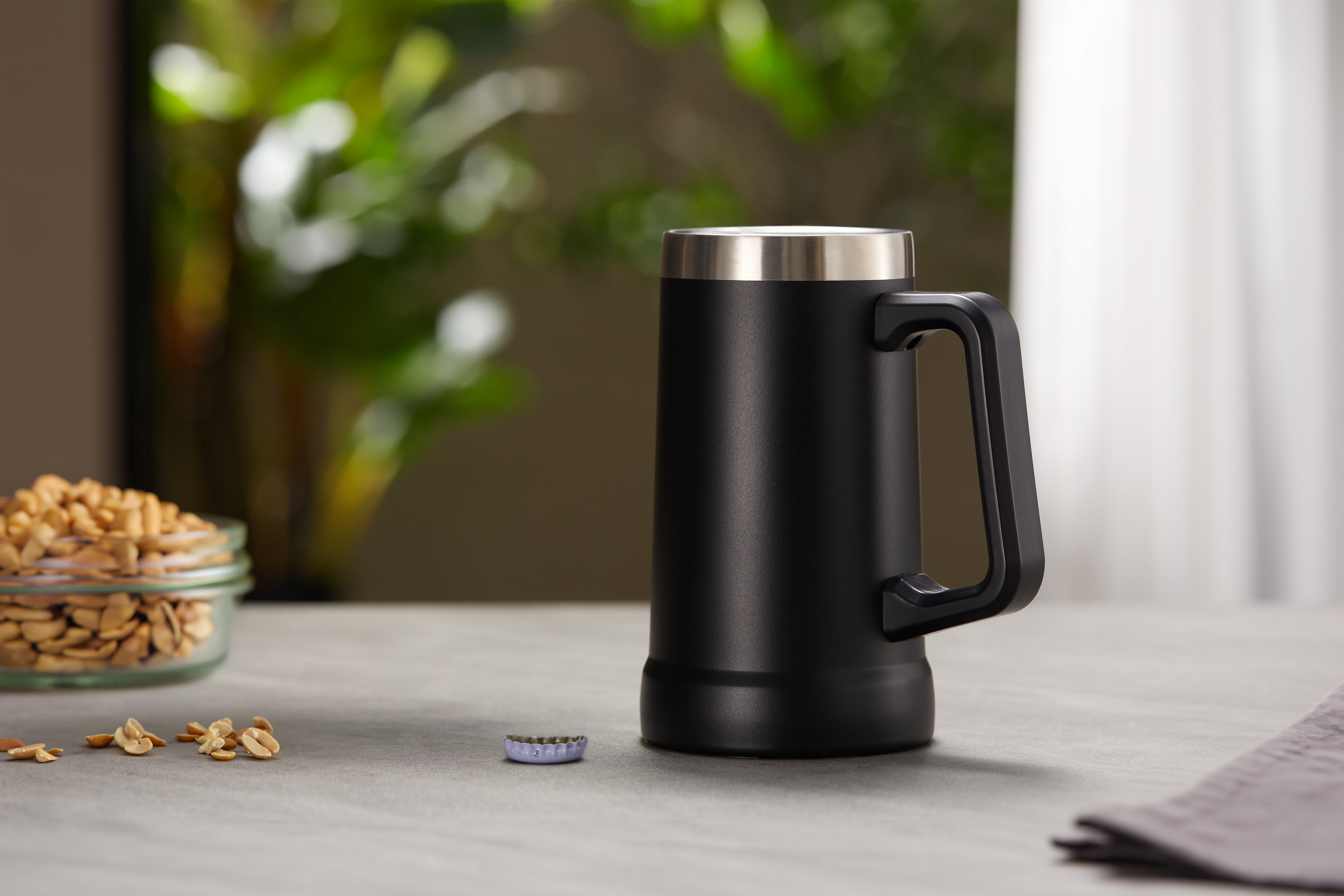 kook-23-7-oz-vacuum-insulated-stainless-steel-beer-stein image 3