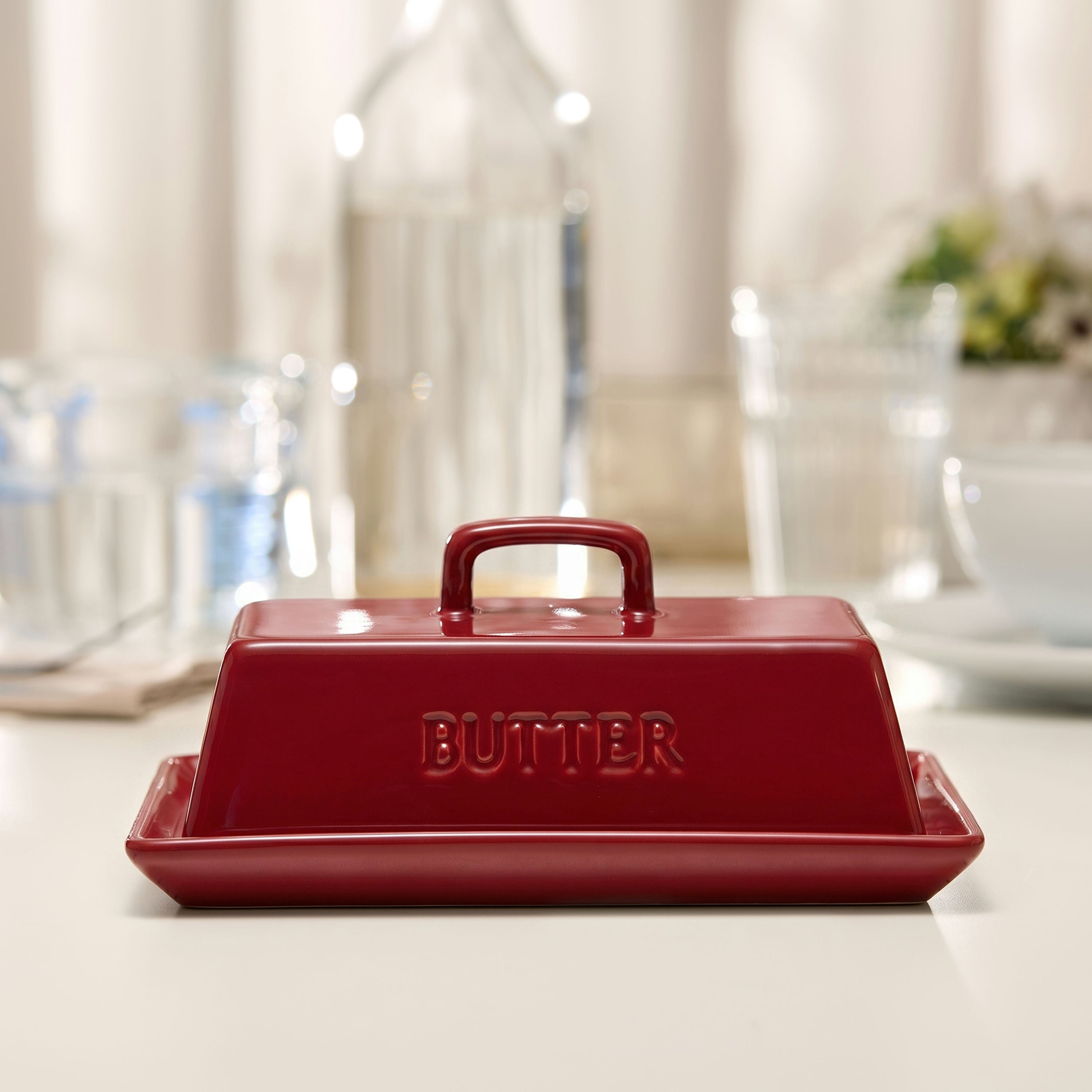 kook-ceramic-extra-large-butter-dish-with-lid-white-holds-2-sticks image 8